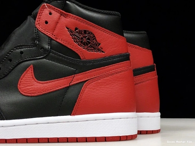 555088-001 Jordan 1 Air Banned OG High Retro 0815